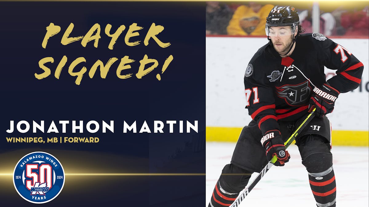 K-WINGS SIGN FORWARD JONATHON MARTIN
