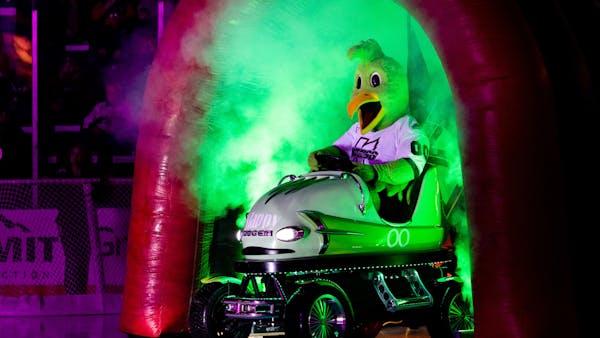 K-WINGS SPLIT PAIR LAST WEEK - READY FOR ROAD, STAR WARS &amp; NYE HOME AFFAIRS