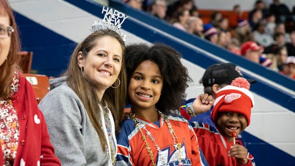 NEW YEAR'S EVE | FAN DESIGNED JERSEY NIGHT