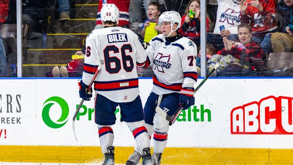 K-WINGS FALL VERSUS CYCLONES SATURDAY