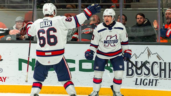 K-WINGS PUNCH BACK, DROP KOMETS IN FINAL MINUTE