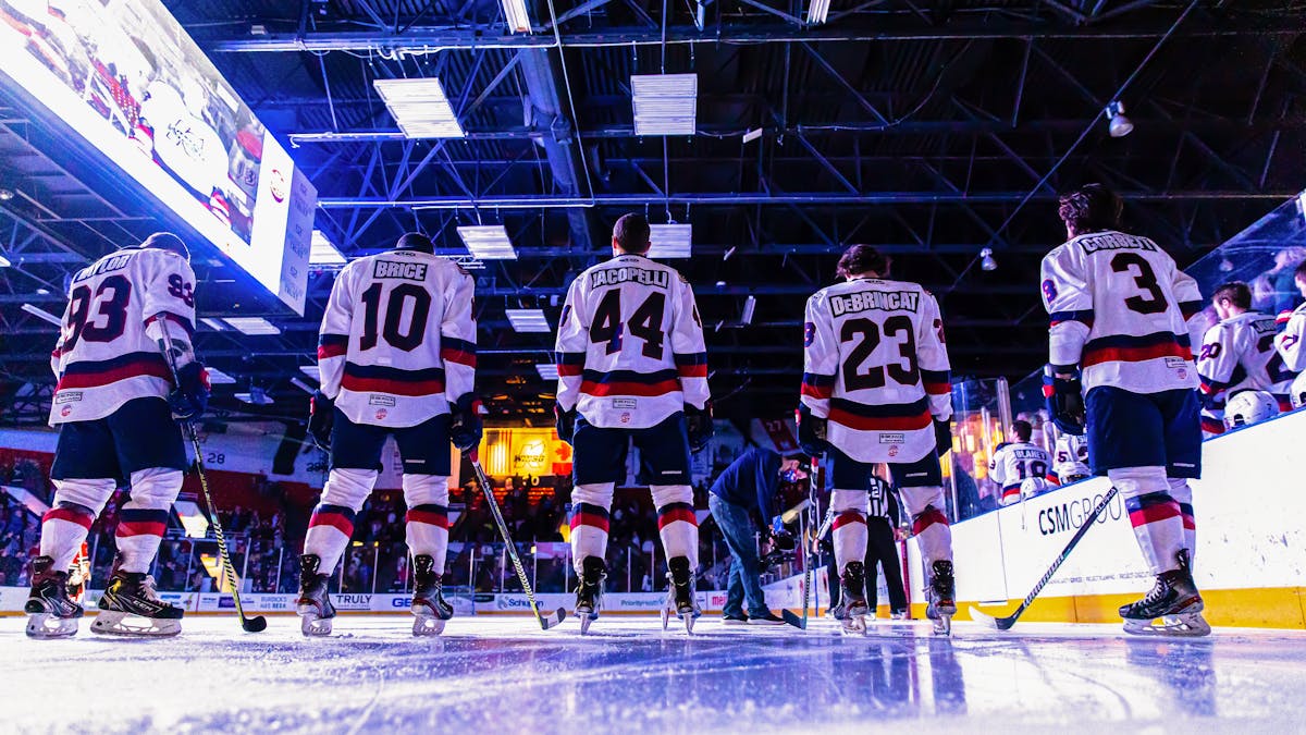 K-WINGS PREPARE FOR TRIP TO CORALVILLE