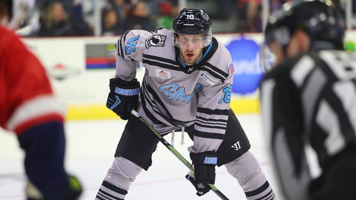 K-WINGS SIGN ROOKIE FORWARD NATHAN BERKE