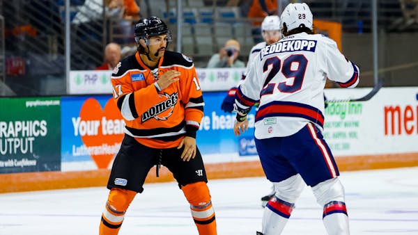 K-WINGS PUNCH BACK, BEAT KOMETS 4-2