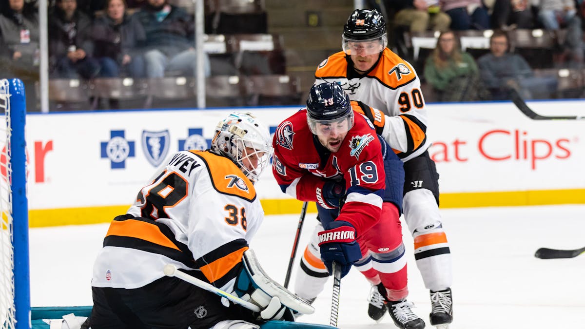 K-WINGS FALL TO KOMETS IN FINAL SECONDS