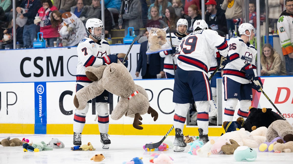 K-WINGS SEND TEDDYS FLYING, FUEL PULL AWAY IN THIRD