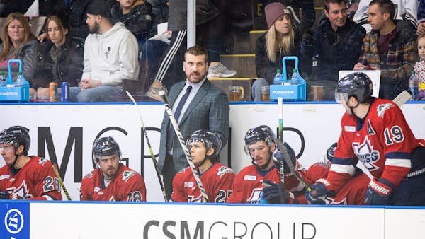 K-WINGS CAN'T COMPLETE COMEBACK, FALL TO KOMETS ON SUNDAY