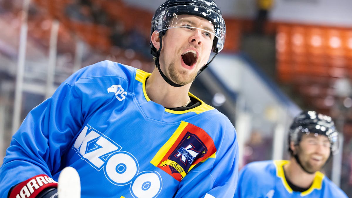 K-WINGS HIT WIN COLUMN, OFFENSE EXPLODES ON HEARTLANDERS