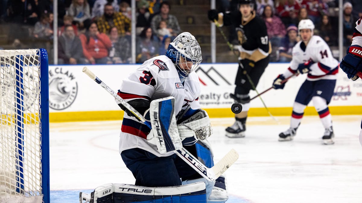 K-WINGS STAND UP TO GROWLERS, COME UP JUST SHORT ON NYE