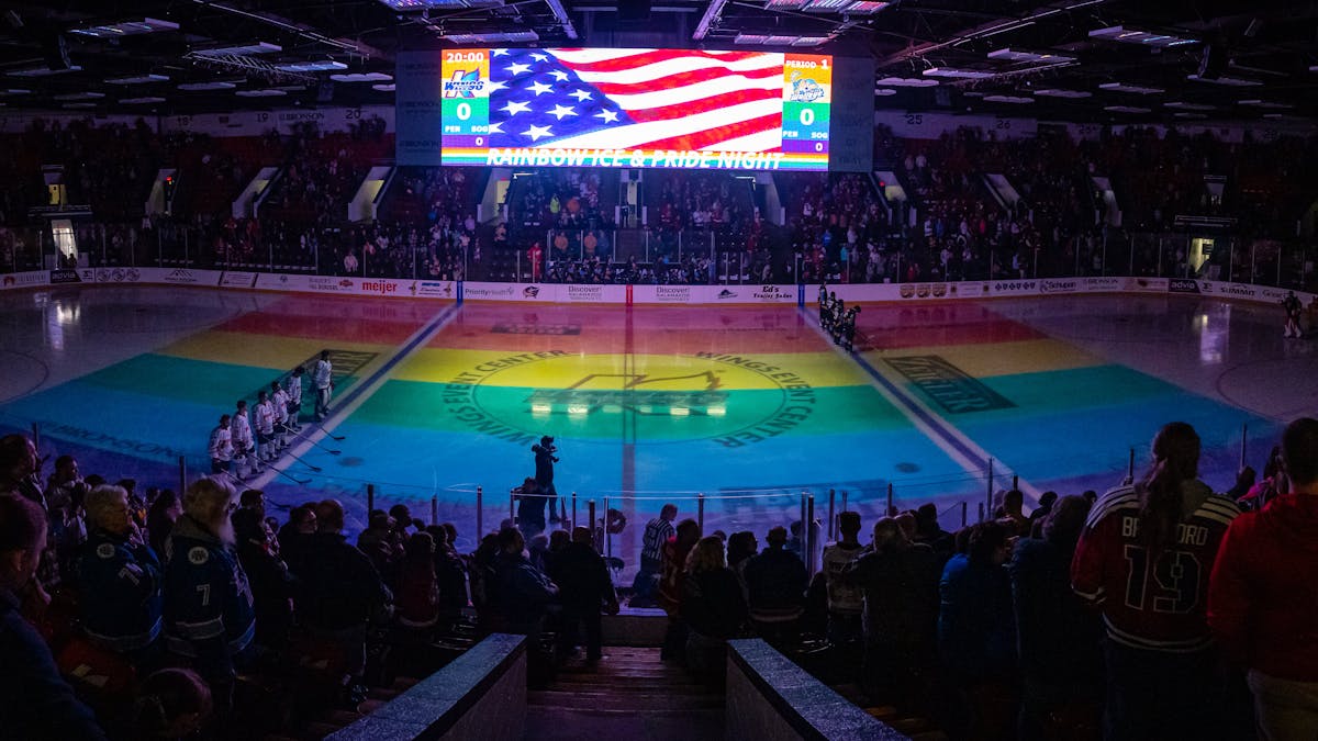 K-WINGS SELLOUT HISTORIC PRIDE NIGHT, WALLEYE ESCAPE ON TOP