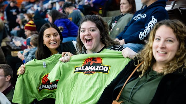 TAYLOR MAKES HISTORY, K-WINGS TO CELEBRATE ‘HOCKEY FOR HER’