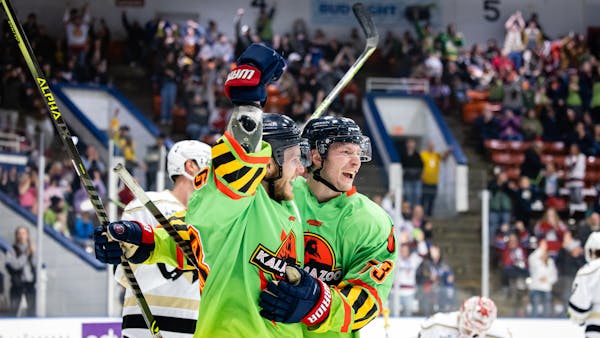 K-WINGS ELECTRIFY ON TAYLOR’S LATE HISTORIC GOAL, DOWN NAILERS IN OT