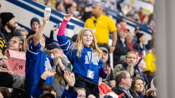 KALAMAZOO SETS HOME TURNOUT HIGH, PREPS FOR DECISIVE ROAD FINALE