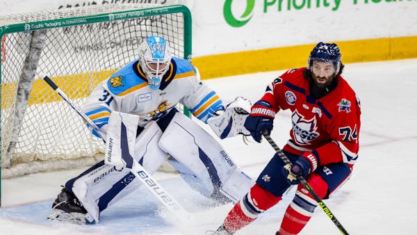 K-WINGS FALL TO GLADIATORS SATURDAY