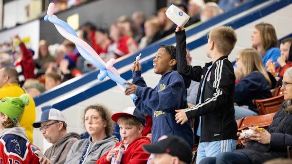 K-WINGS COMEBACK BID FALLS SHORT AGAINST HEARTLANDERS