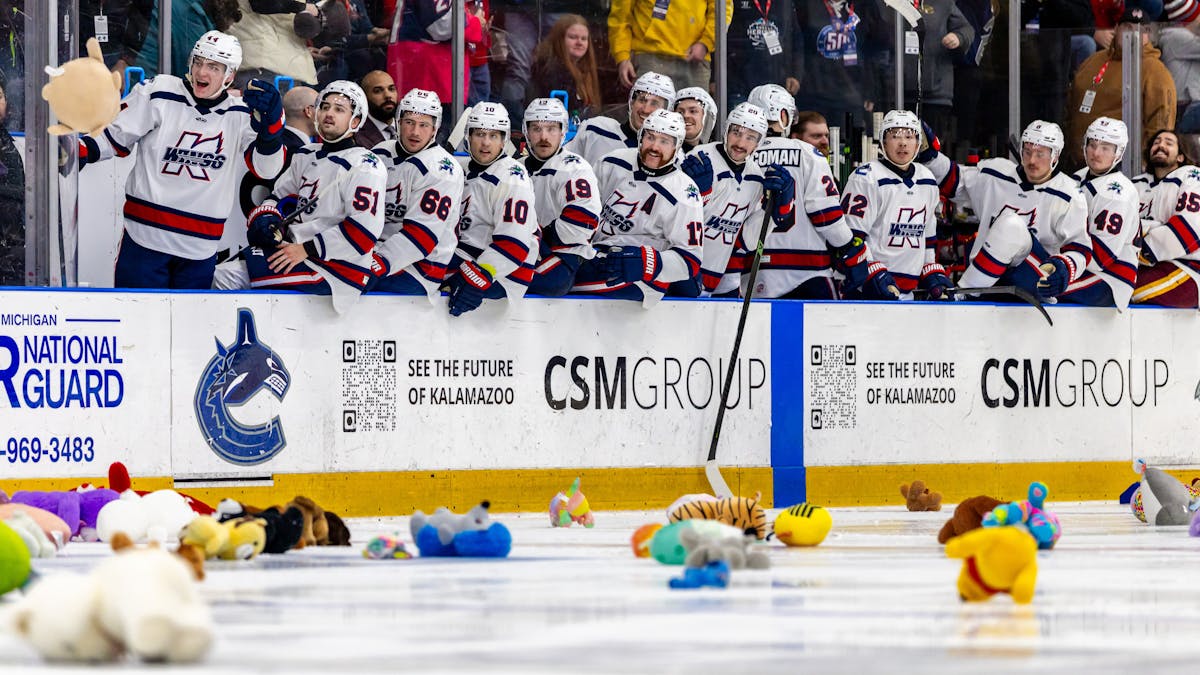 KALAMAZOO GETS WICKED, TURKEY, TEDDIES &amp; OT - HITS ROAD THIS WEEK