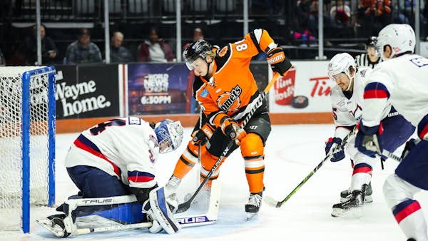 K-WINGS TAKE POINT IN HIGH-SCORING AFFAIR WITH KOMETS