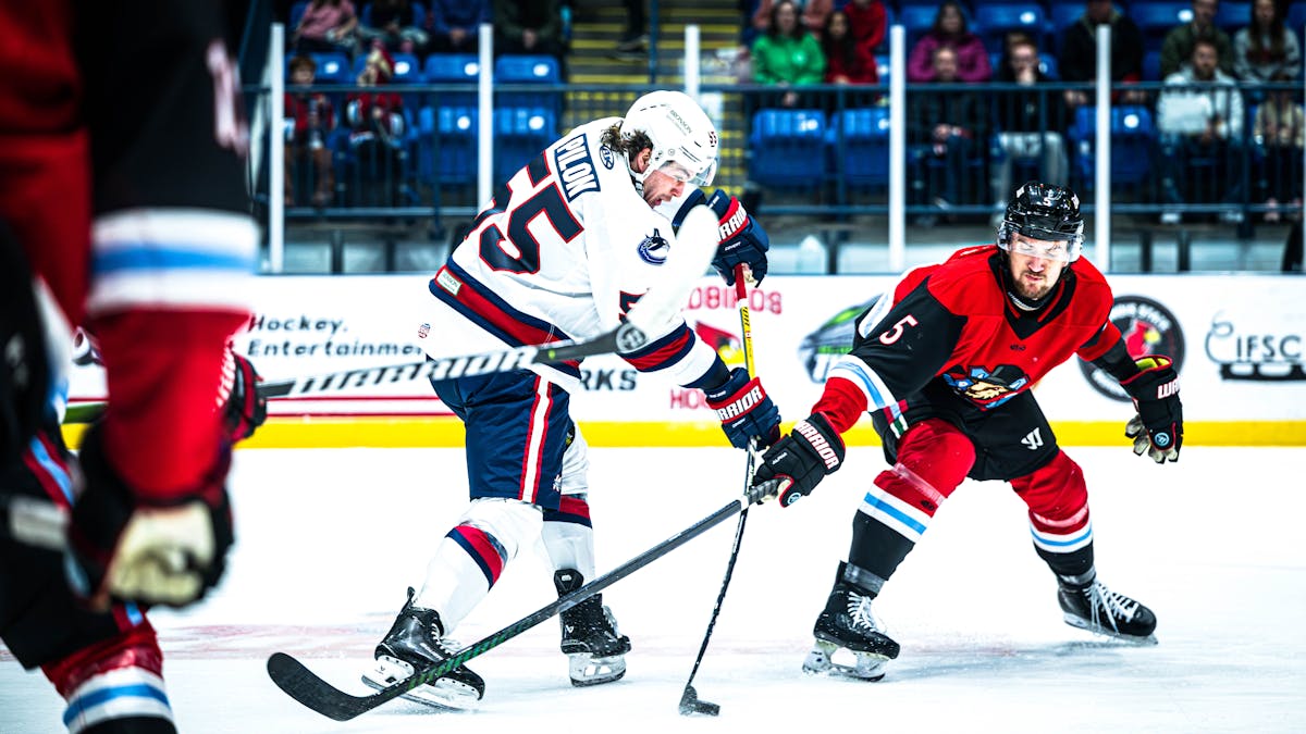 K-WINGS COMEBACK BID FALLS SHORT AGAINST BISON SUNDAY