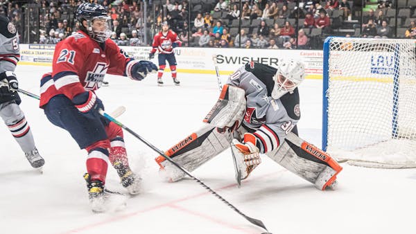 K-WINGS STRUGGLES CONTINUE, NAILERS CRUISE AT HOME