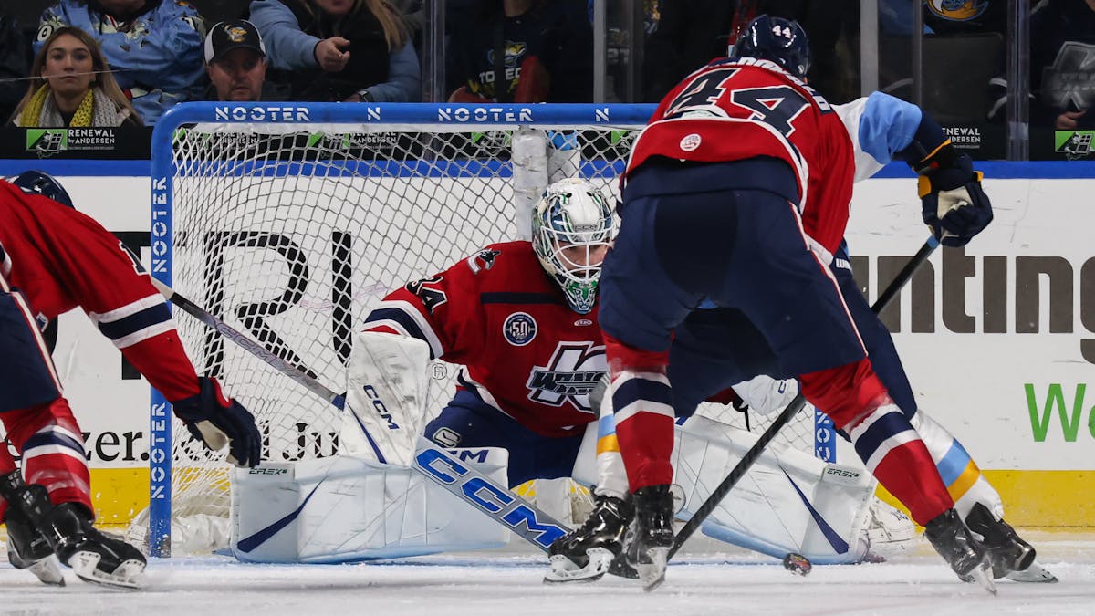 K-WINGS NARROWLY FALLS IN RIVALRY BATTLE WITH WALLEYE