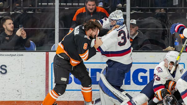 K-WINGS FIGHT BACK LATE, KOMETS PREVAIL AT HOME