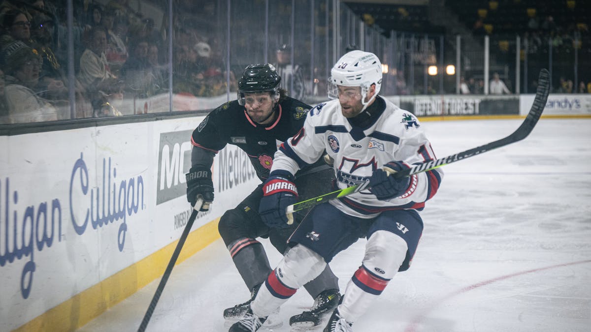 K-WINGS TAKE TWO-OF-THREE, FALL AT HEARTLANDERS