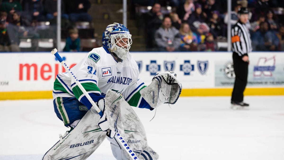 K-WINGS SIGN GOALTENDER JAKE KIELLY