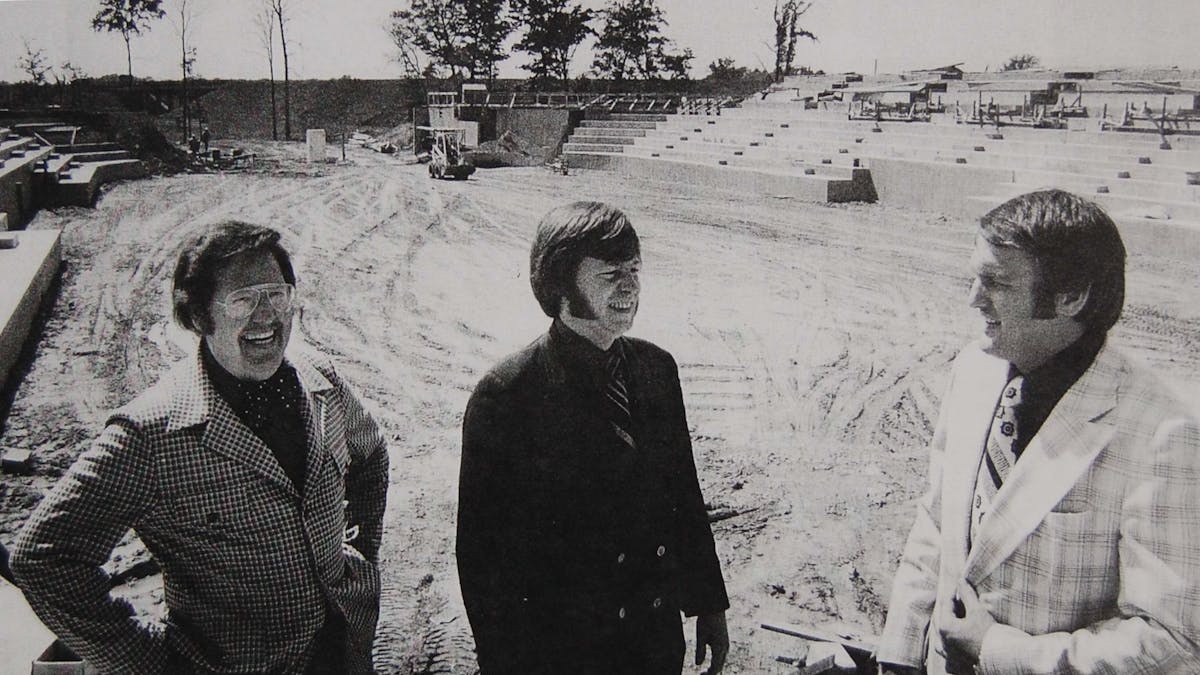 HISTORY! A HALF-CENTURY OF WINGS MEMORIES