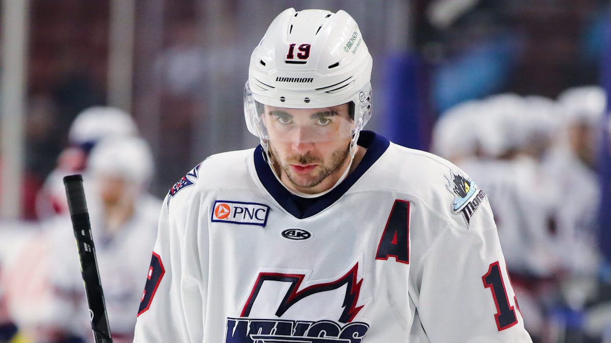 BRADFORD BACKS K-WINGS TO VICTORY IN UTAH