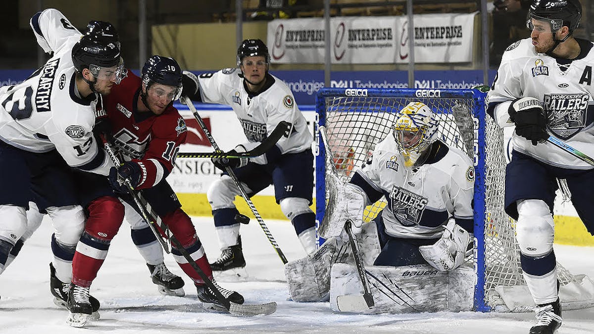 KALAMAZOO STALLS IN SECOND, DROPS FIRST GAME IN WORCESTER