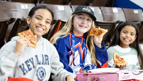 Hungry Howie's Friends &amp; Family Deal