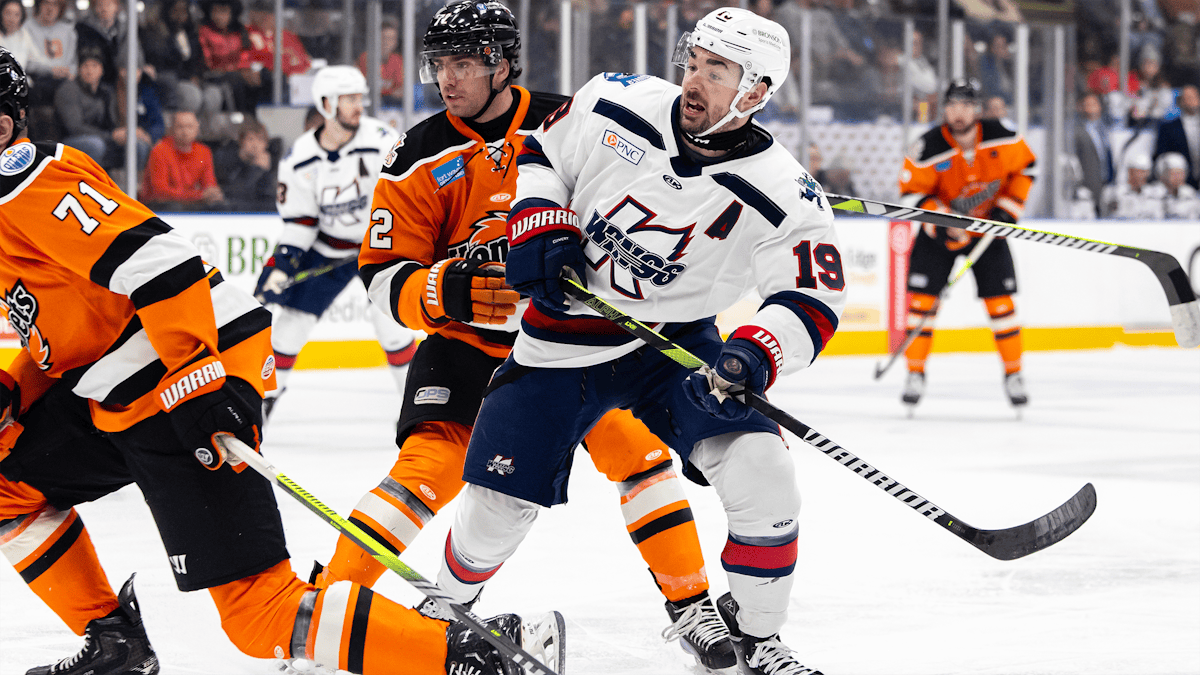 K-WINGS COME UP SHORT IN GRINDER WITH KOMETS