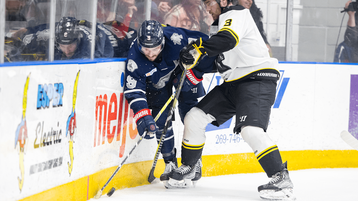 K-WINGS TUSSLE HEARTLANDERS AGAIN, FALL IN OT